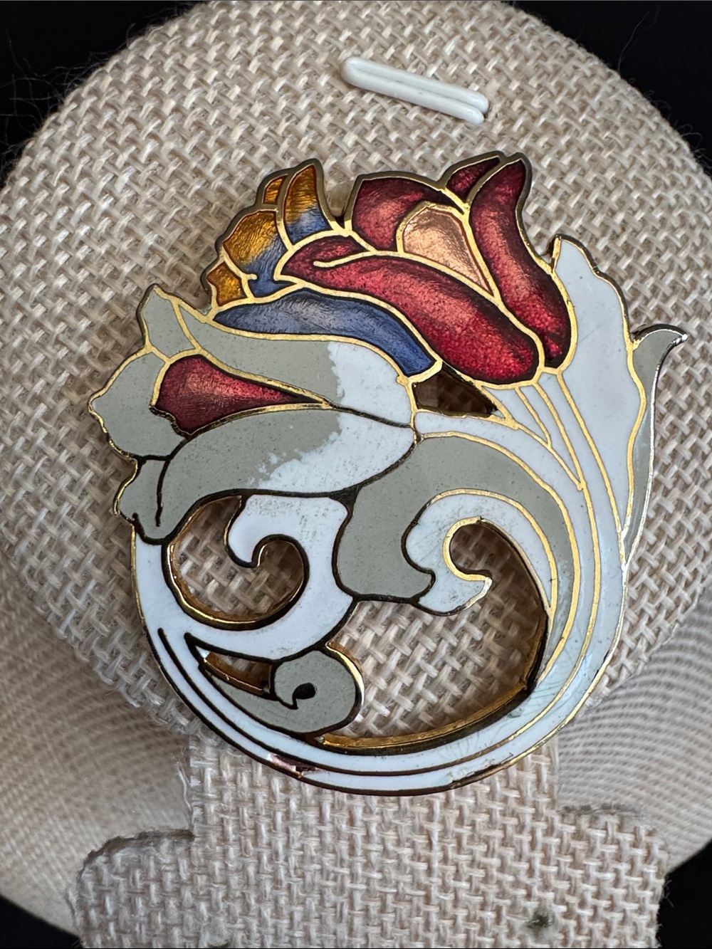 VTG 1980s Cloisonne Enamel Floral Brooch Pin Gold Tone Openwork Floral Boquet